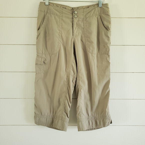 Lot Of 3 The North Face Cargo Capris Size 6 - Picture 11 of 12